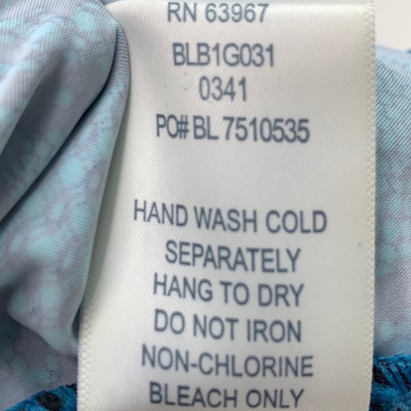 Blair Swim Blair Womens Swimsuit Onepiece Size 6 Poshmark